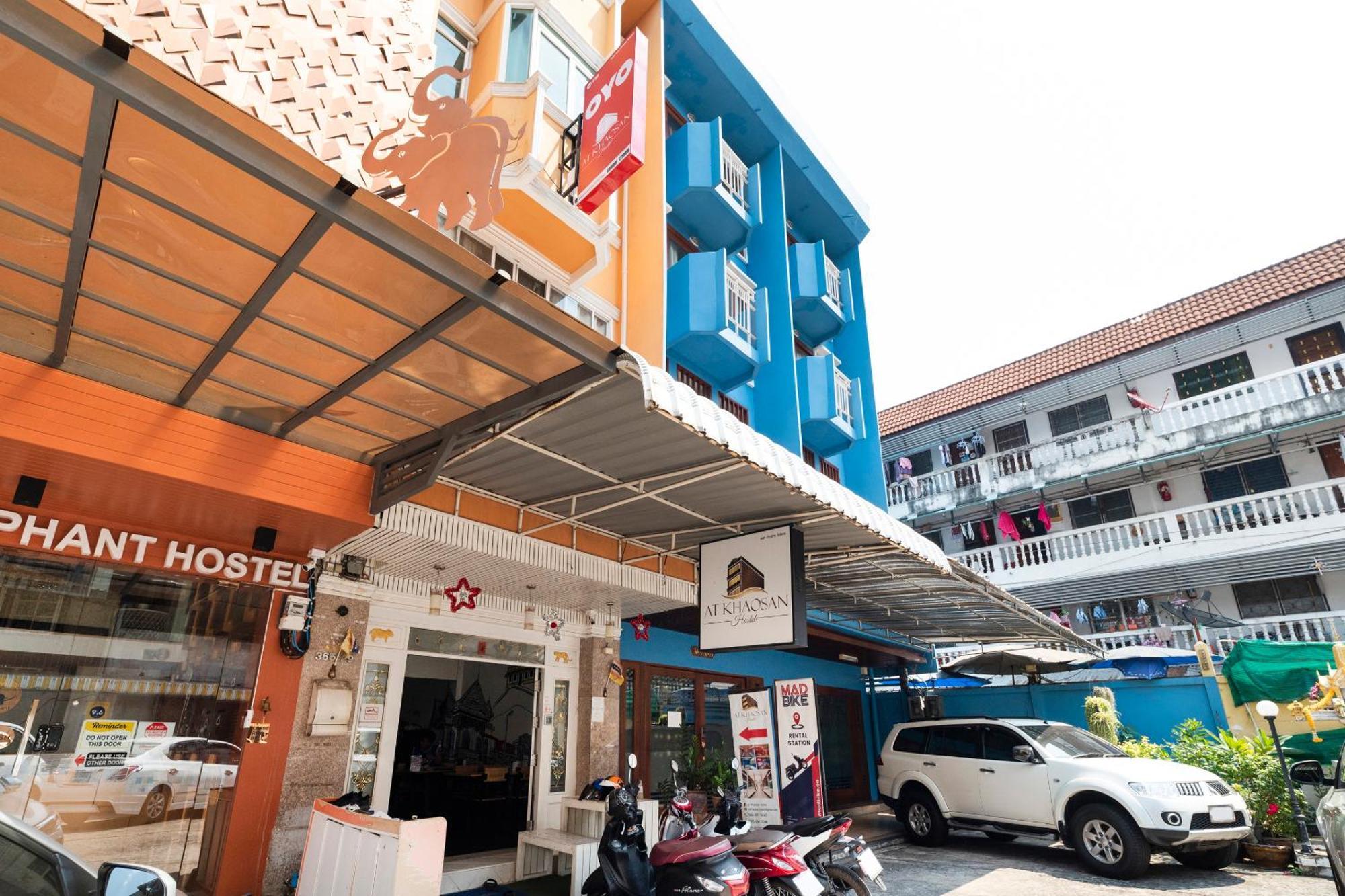 Oyo 618 At Khaosan Hostel (Adults Only) Bangkok Exterior photo