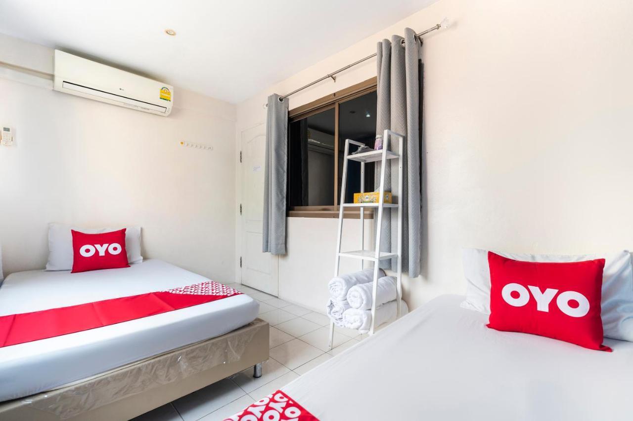 Oyo 618 At Khaosan Hostel (Adults Only) Bangkok Exterior photo