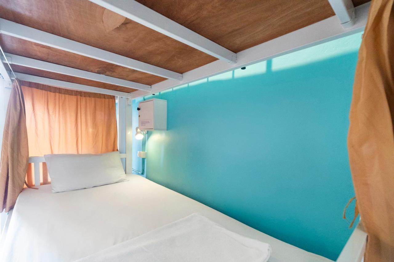 Oyo 618 At Khaosan Hostel (Adults Only) Bangkok Exterior photo